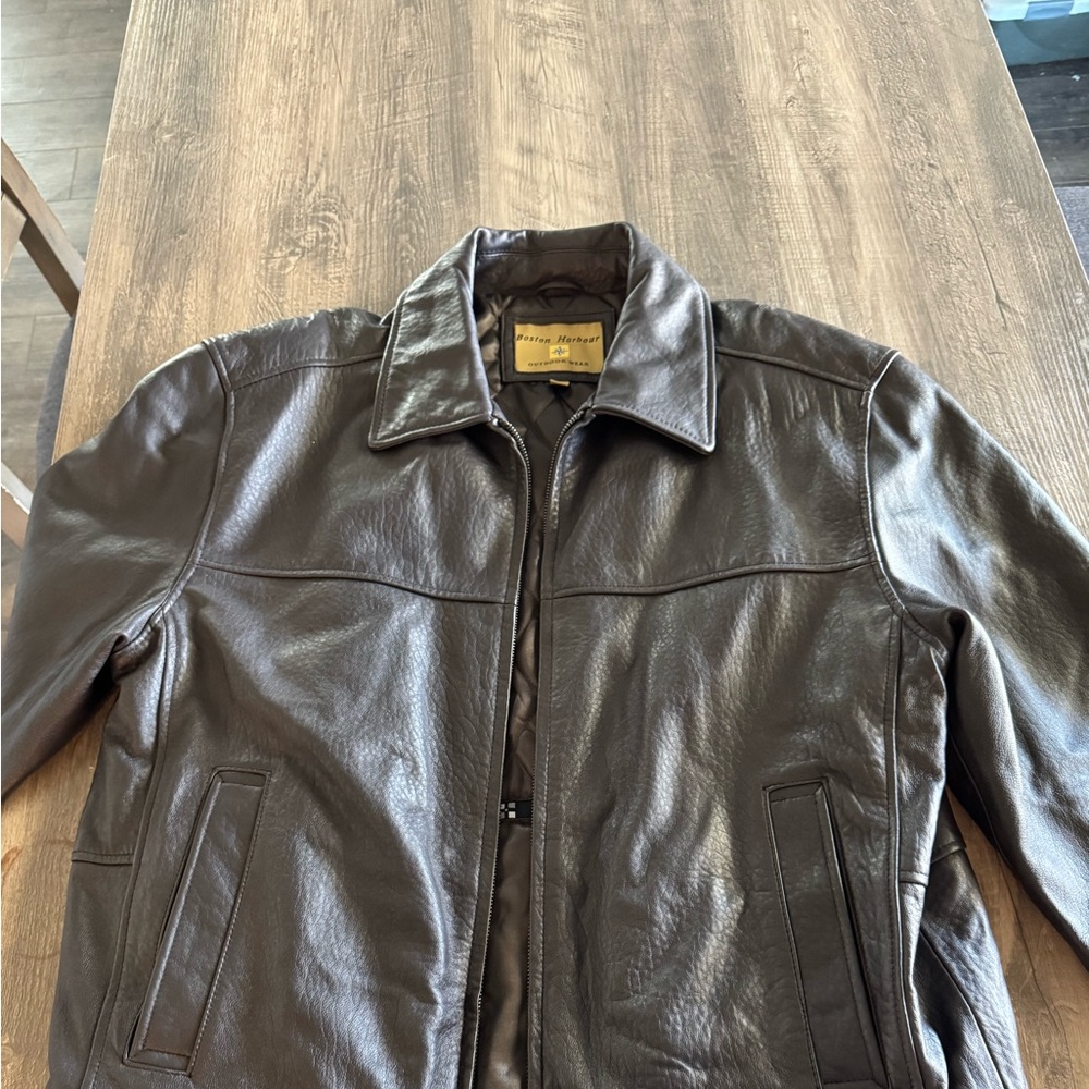 Boston Harbor Dark Brown Men’s Genuine Leather Jacket. Size M (Slim Fit)